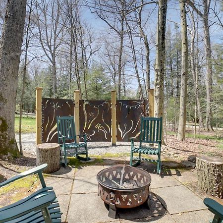Pet-Friendly Pennsylvania Vacation Rental With Pool! Laughlintown Eksteriør bilde