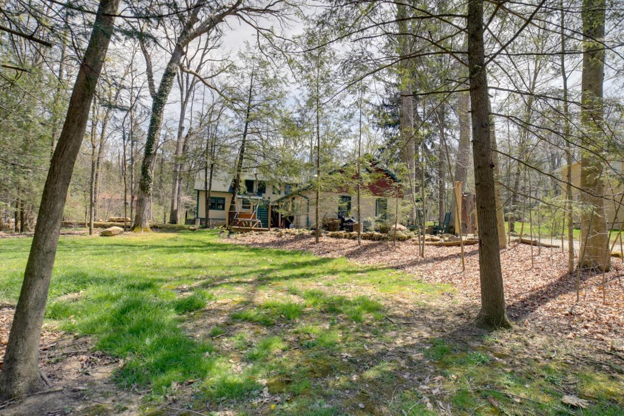 Pet-Friendly Pennsylvania Vacation Rental With Pool! Laughlintown Eksteriør bilde