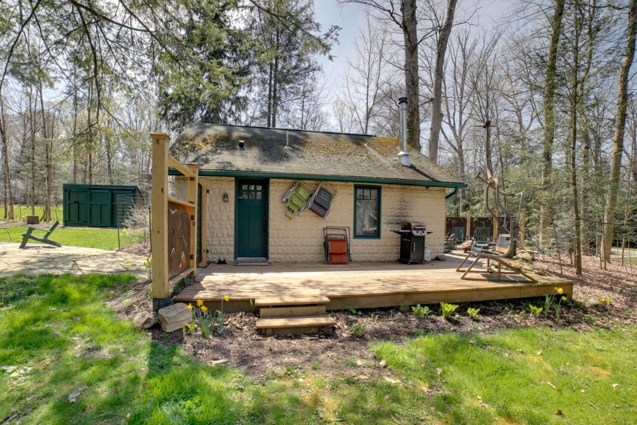 Pet-Friendly Pennsylvania Vacation Rental With Pool! Laughlintown Eksteriør bilde